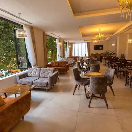 Turizem Shkelzeni Hotel 4*