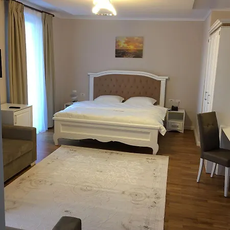 Turizem Shkelzeni Bajram Curri
