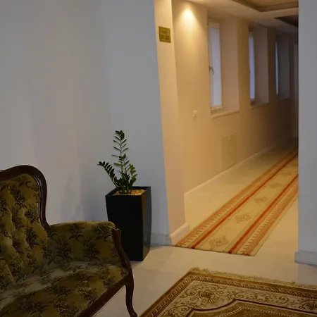 Turizem Shkelzeni Szálloda 4*