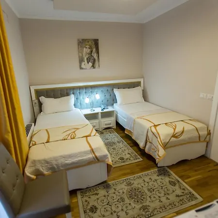 Hotel Turizem Shkelzeni Bajram Curri