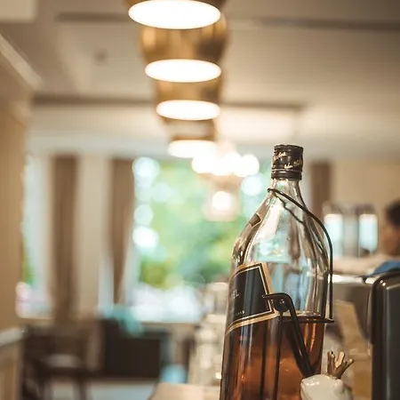 Turizem Shkelzeni Bajram Curri