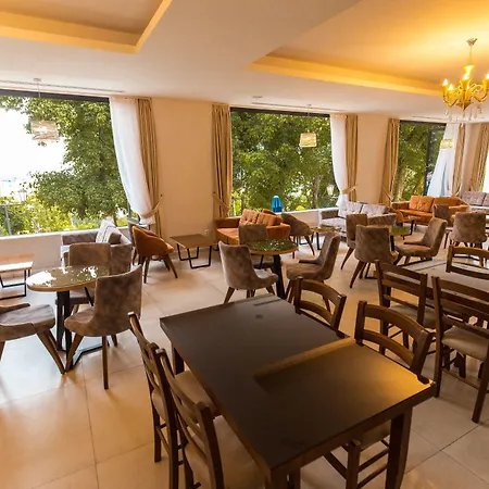 Turizem Shkelzeni 4* Bajram Curri