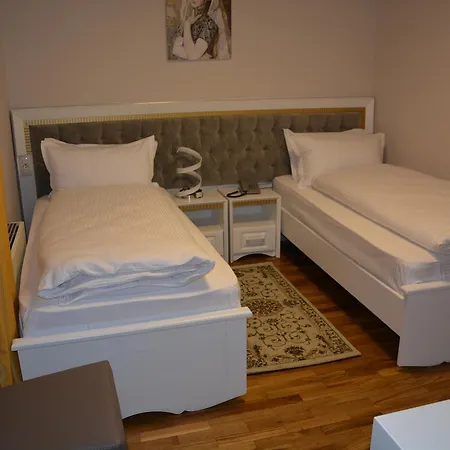 Turizem Shkelzeni 4* Kolgecaj