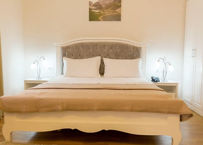 Turizem Shkelzeni Hotel 4*
