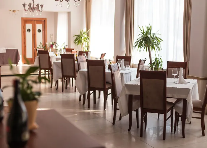 Hotel Turizem Shkelzeni 4*