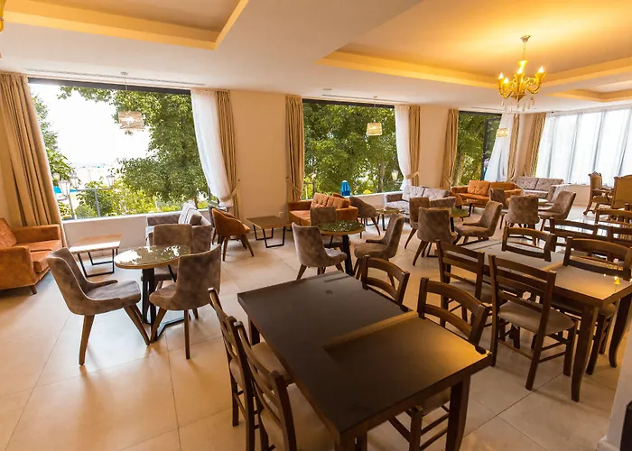Turizem Shkelzeni 4* Bajram Curri