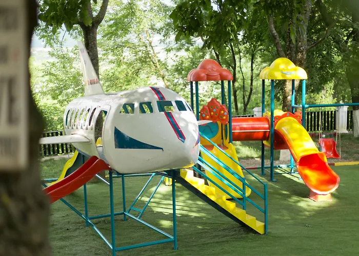 Hotel Turizem Shkelzeni Bajram Curri