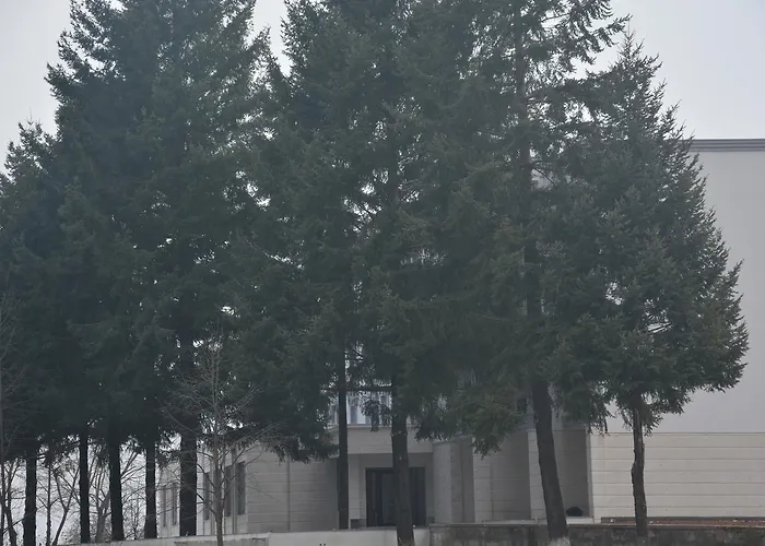 Turizem Shkelzeni Hotel