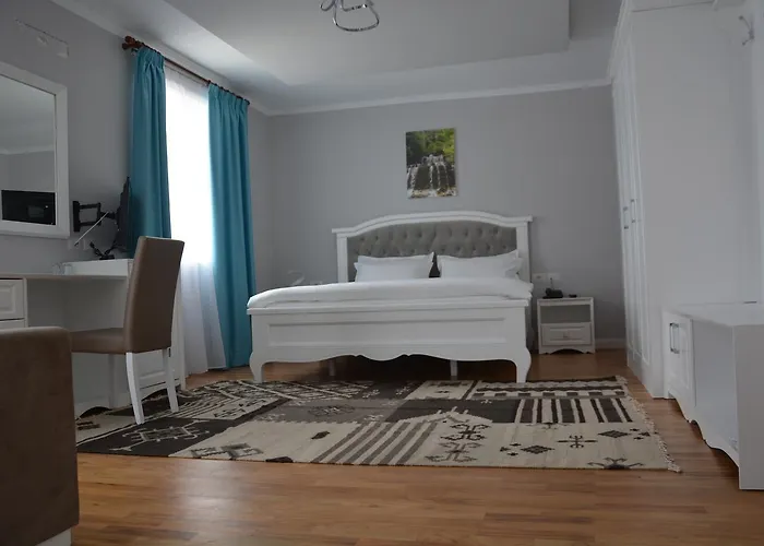 Hotel Turizem Shkelzeni 4*