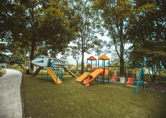 Hotel Turizem Shkelzeni 4*